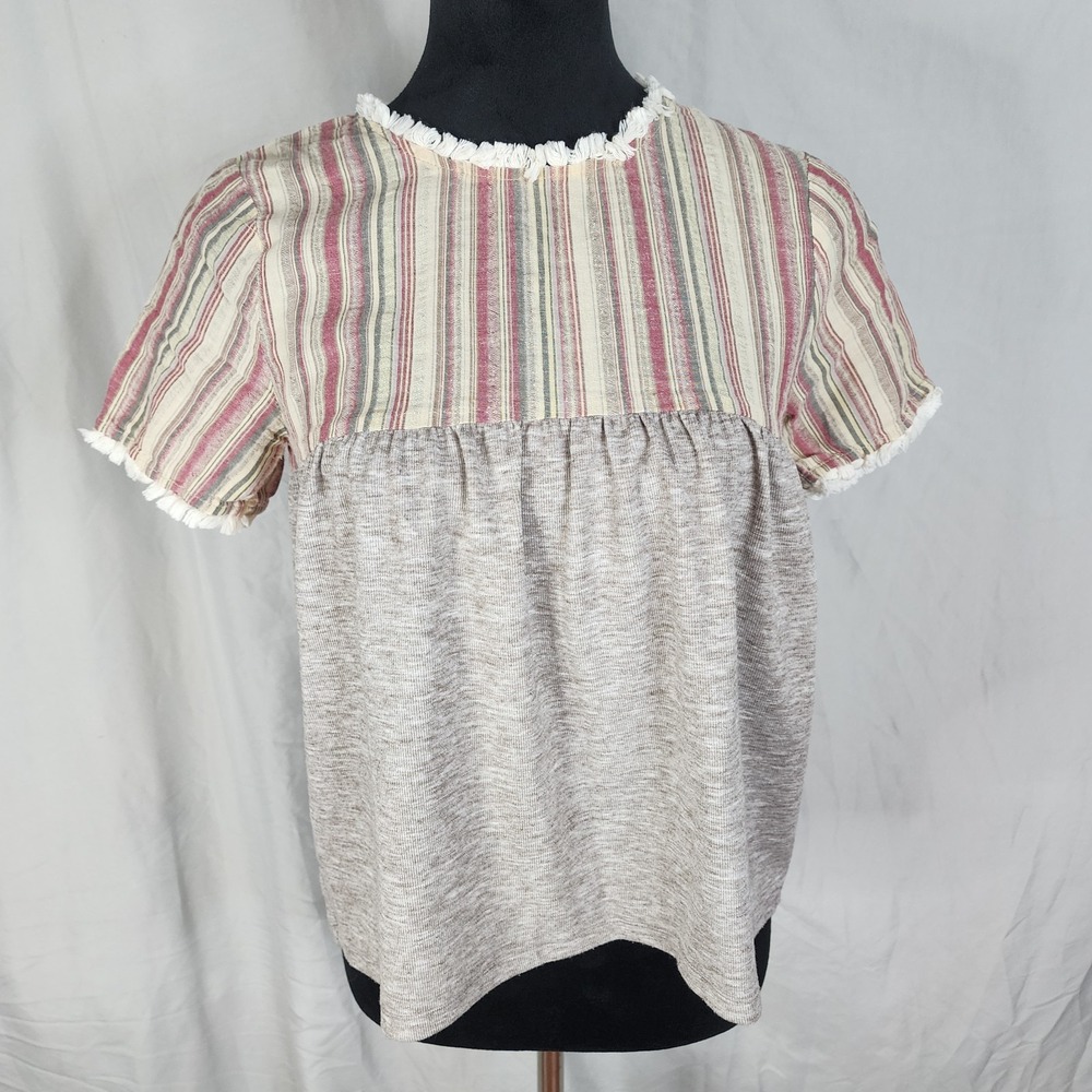 HASKINS‎ & CO Size XS Fringe Trim Seersucker Yoke Cropped Knit Short Sleeve Top